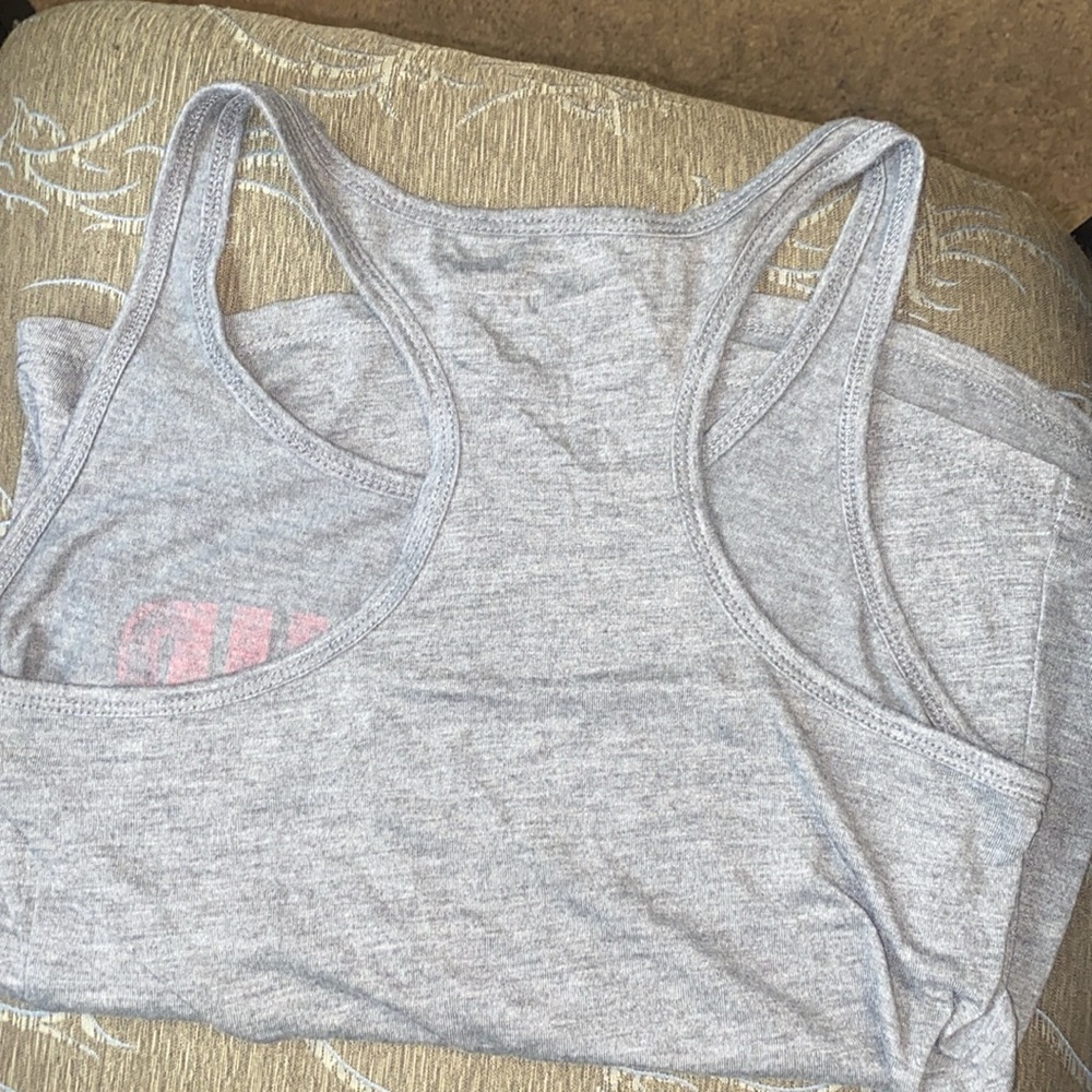 Workout Tank Top - Picture 3 of 3